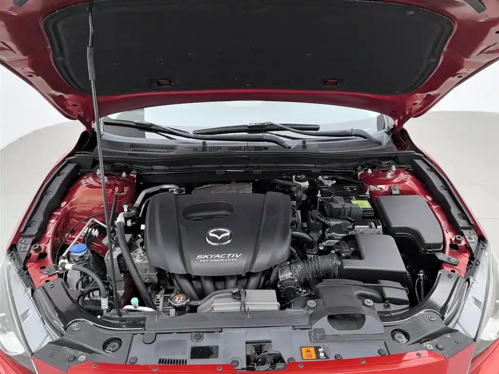Mazda 3 Axela 2015 — фото 6