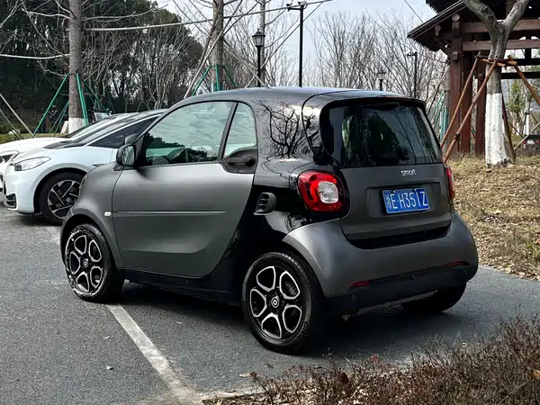 smart fortwo 2019