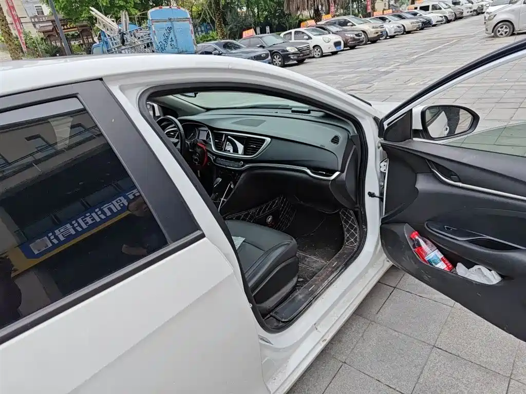 Buick Excelle 2021 — фото 19