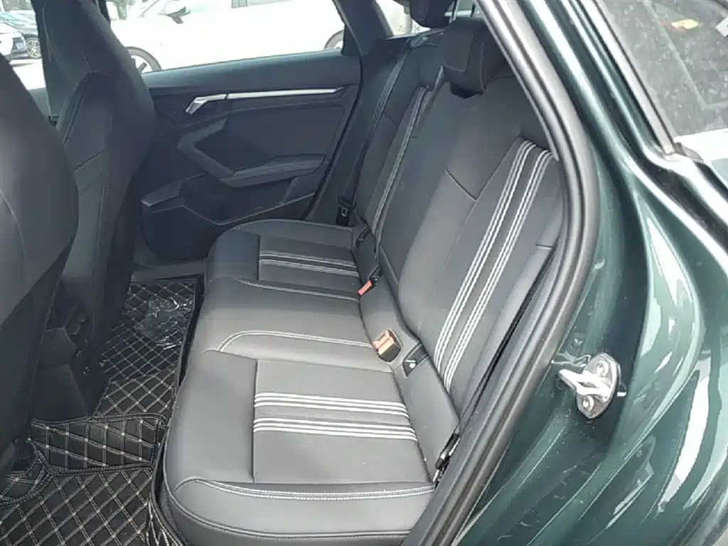 Audi A3 2022 — фото 17