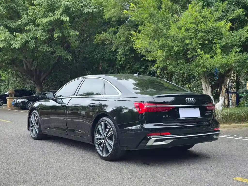 Audi A6L 2023 — фото 7