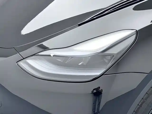 Tesla Model Y 2024 — фото 19