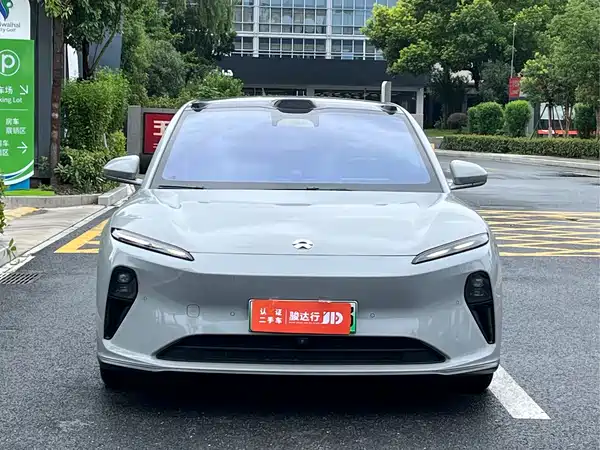 NIO ET5T 2025
