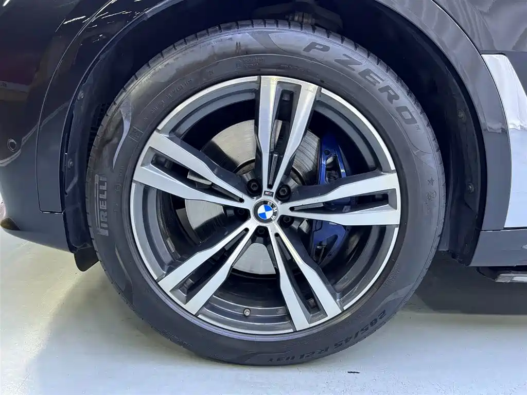 BMW X7 2023 — фото 27