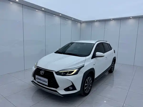 Toyota Yaris L 2022