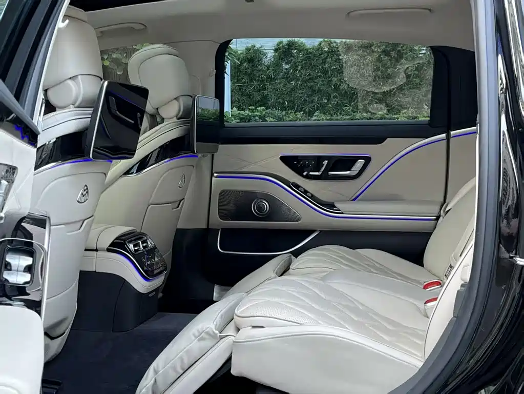 Mercedes-Benz Maybach S-Class 2024 — фото 18