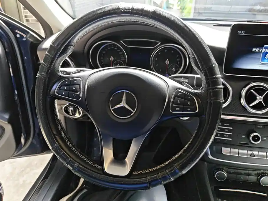 Mercedes-Benz GLA 2018 — фото 15