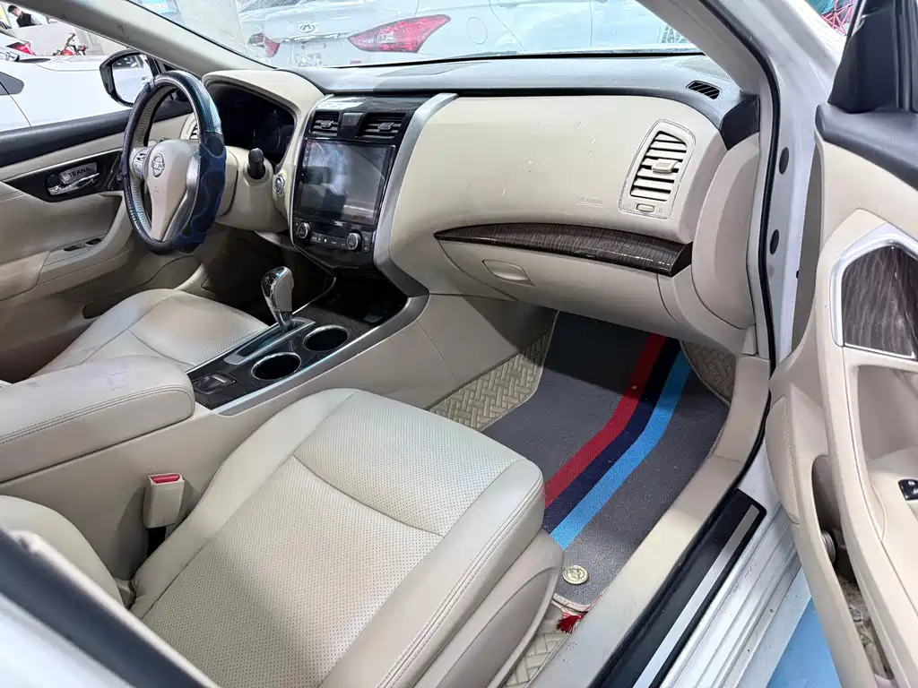 Nissan Teana 2016 — фото 19