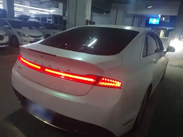 Lincoln MKZ 2019