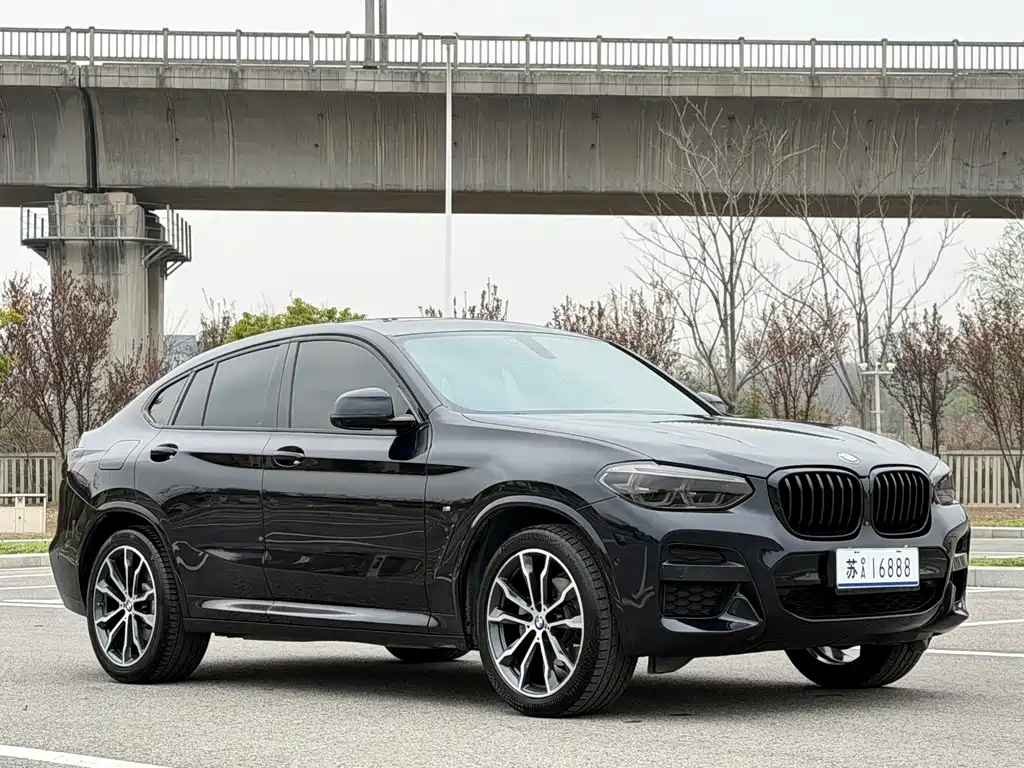 BMW X4 2021 — фото 3