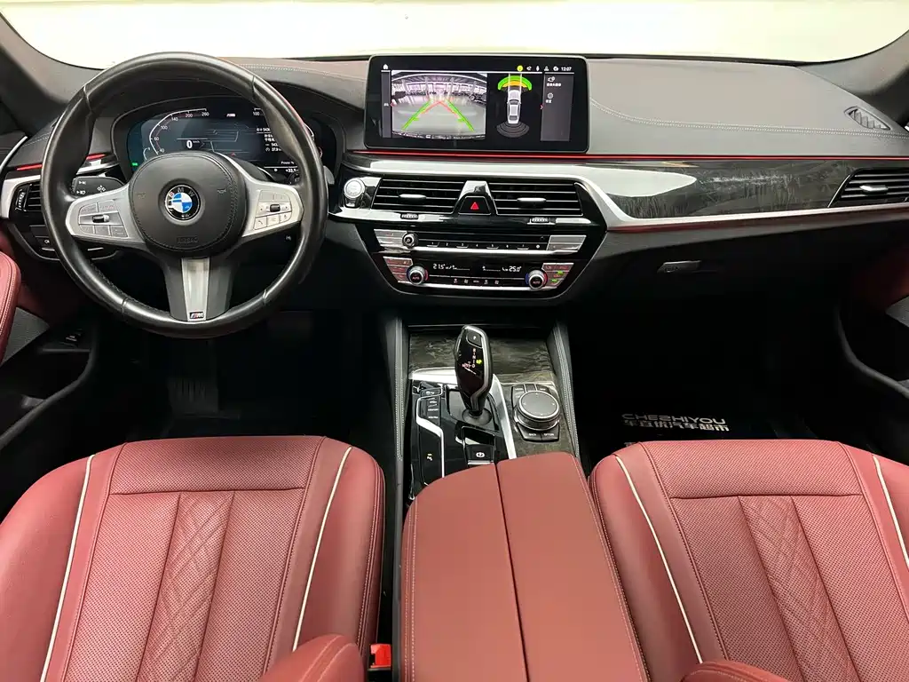 BMW 5 Series 2023 — фото 12