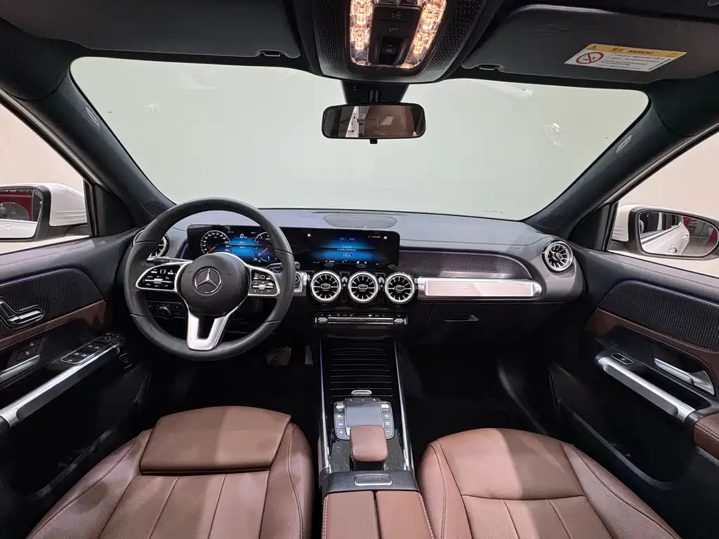Mercedes-Benz GLB 2023 — фото 25