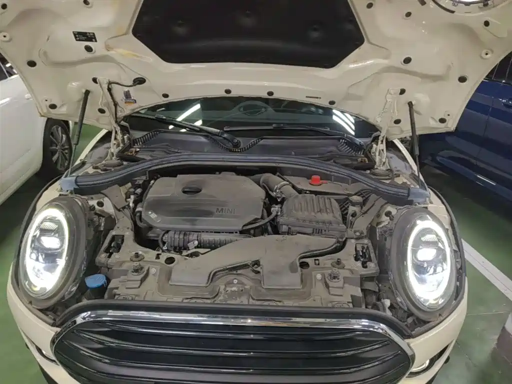 MINI Clubman 2021 — фото 20