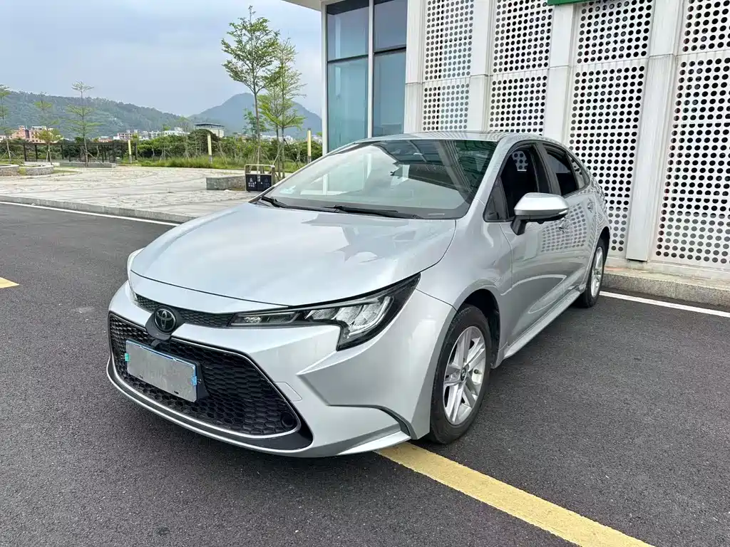 Toyota Levin 2021 — фото 1