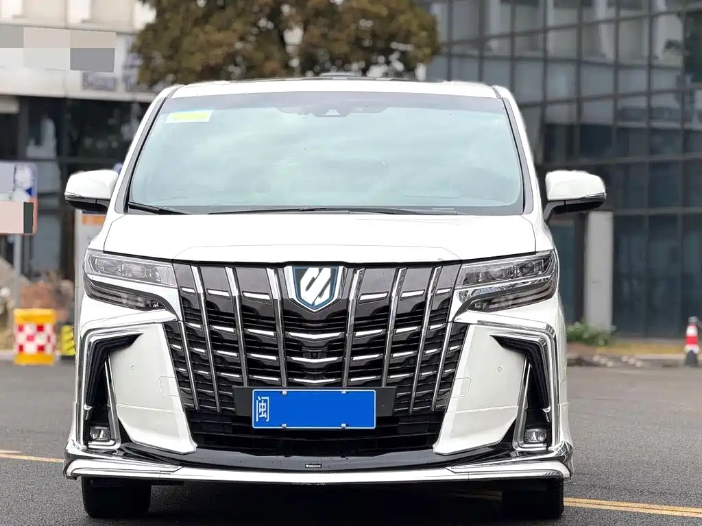 Toyota Alphard 2021