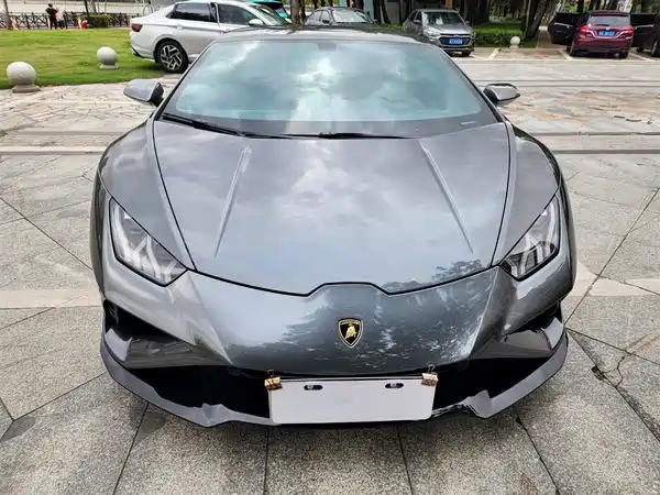 Lamborghini Huracan 2022
