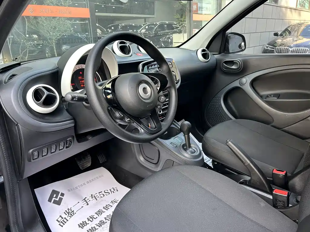 smart Forfour 2018 — фото 7