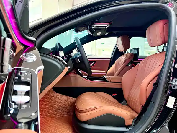 Mercedes-Benz S-Class 2021