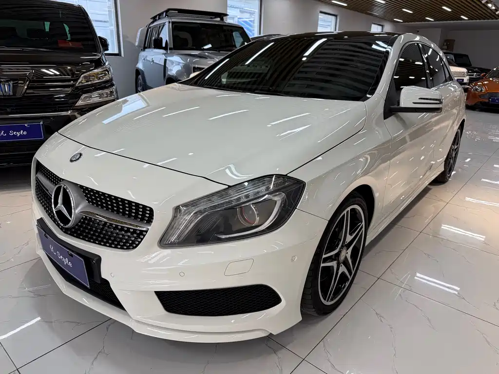 Mercedes-Benz A-Class 2016 — фото 2
