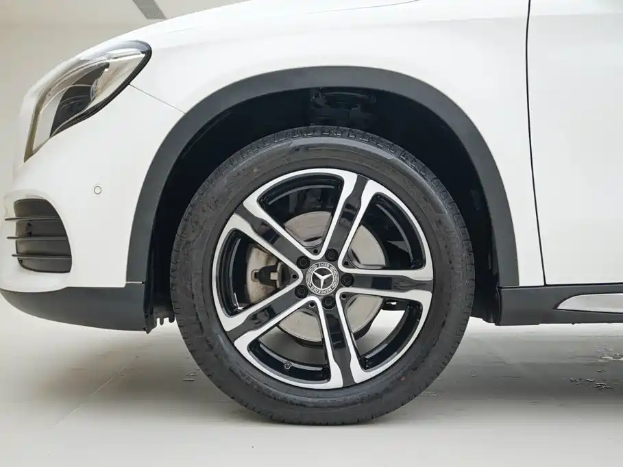 Mercedes-Benz GLA 2019 — фото 15