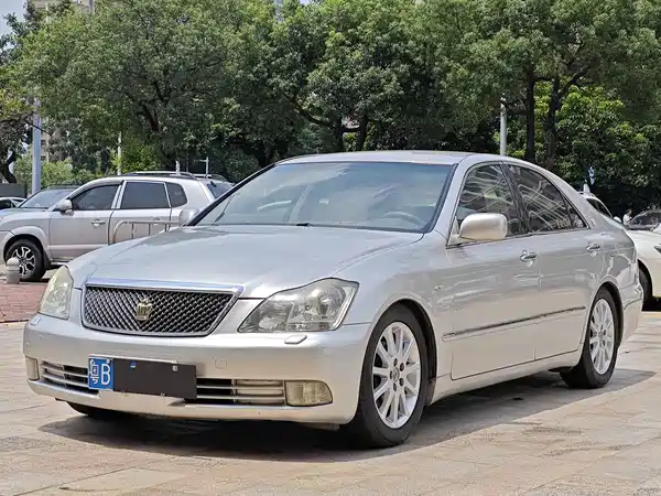Toyota Crown 2008