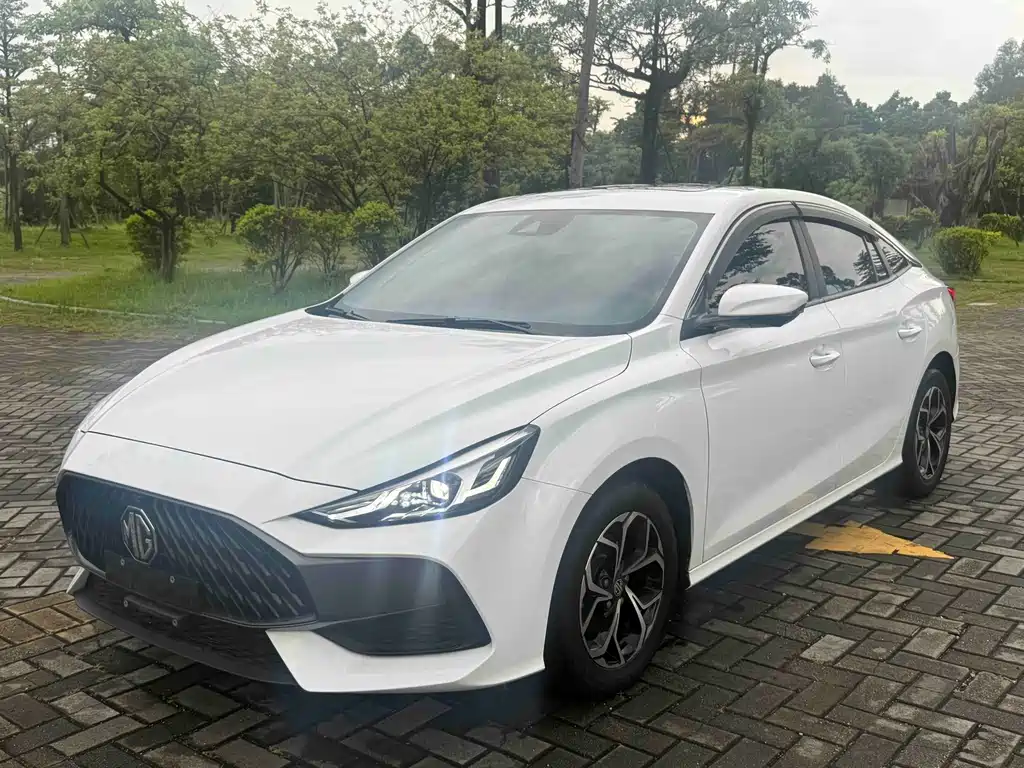 MG MG5 2023