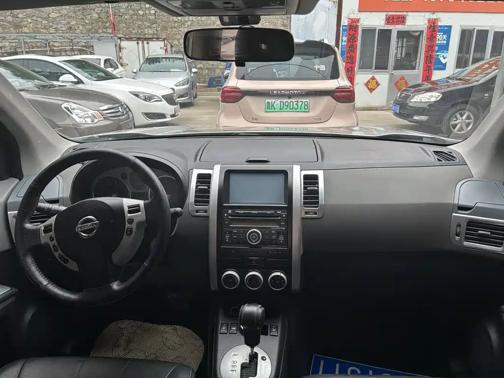 Nissan X-Trail 2010