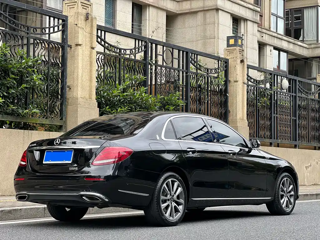 Mercedes-Benz E-Class 2019