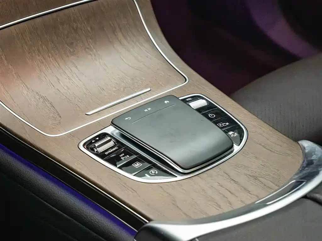 Mercedes-Benz GLC 2023 — фото 17