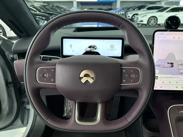 NIO ET5T 2025