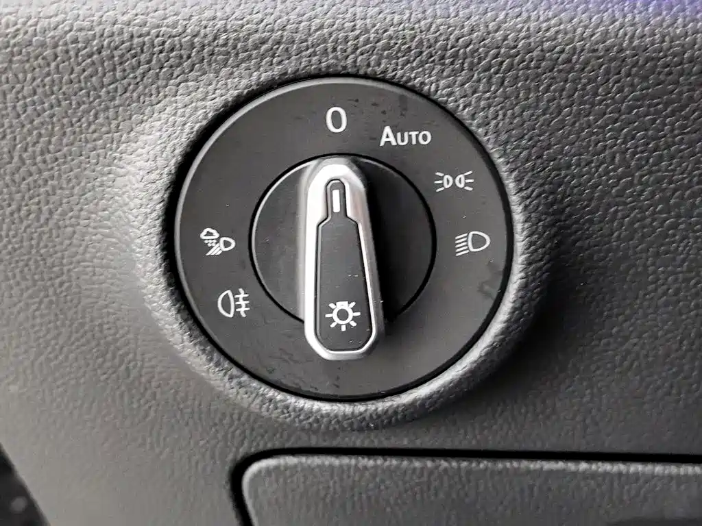 Volkswagen Sagitar 2023 — фото 21