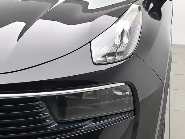 Lynk & Co 01 2019