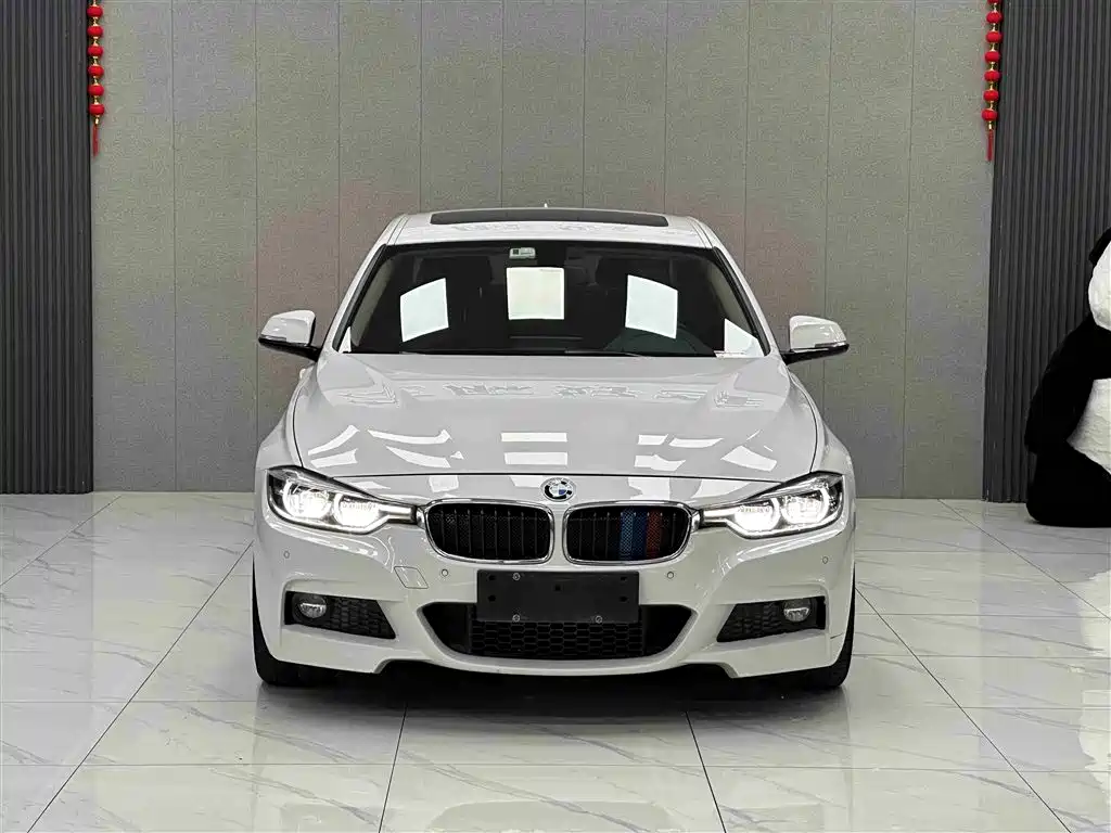 BMW 3 Series 2019 — фото 2