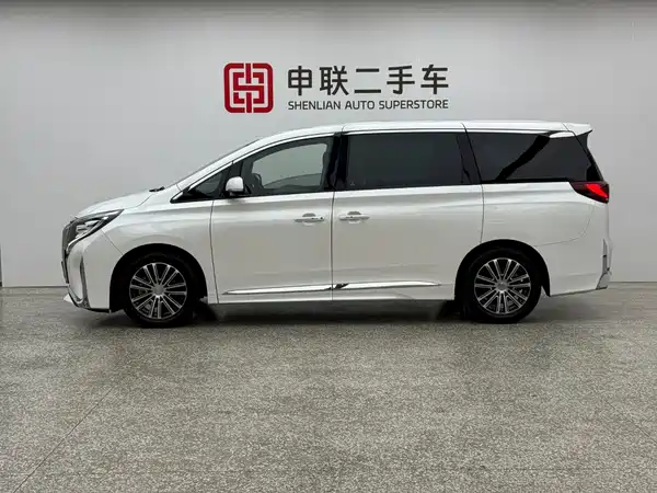 GAC Trumpchi M8 2022
