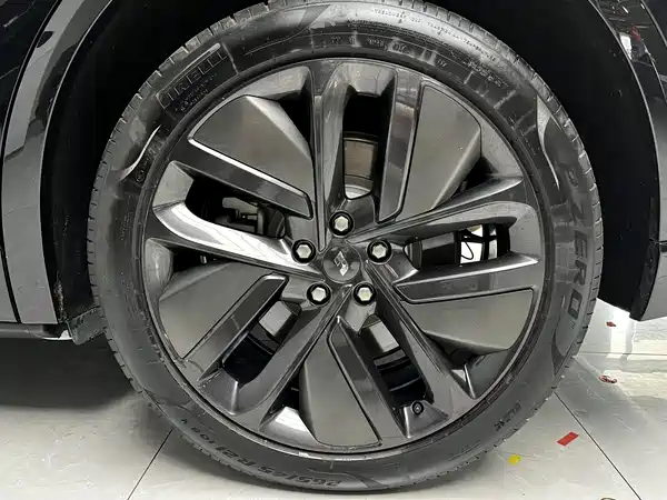 Li Auto L9 2023