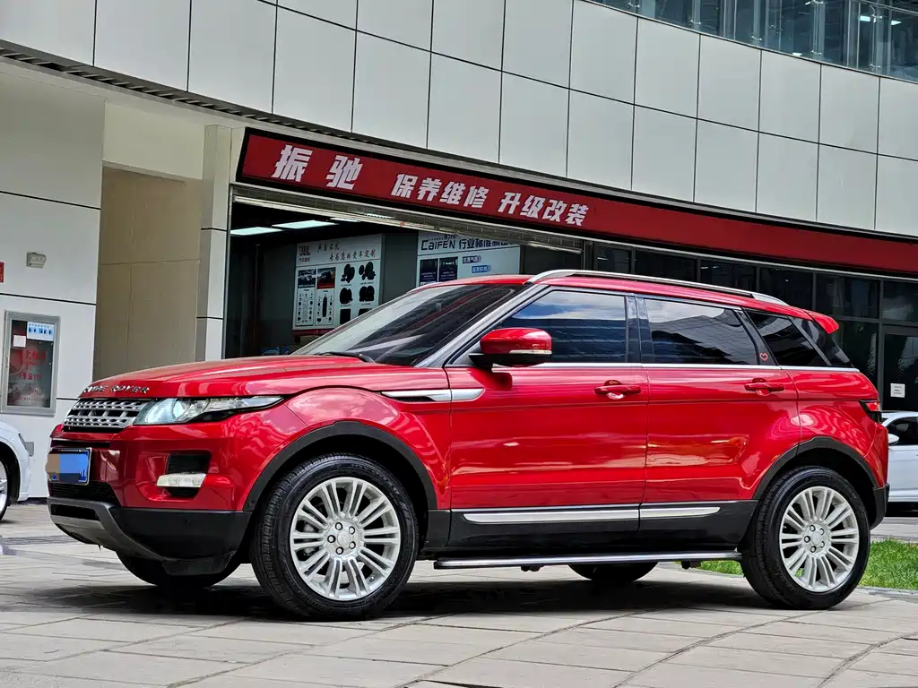 Land Rover Evoque 2012 — фото 1
