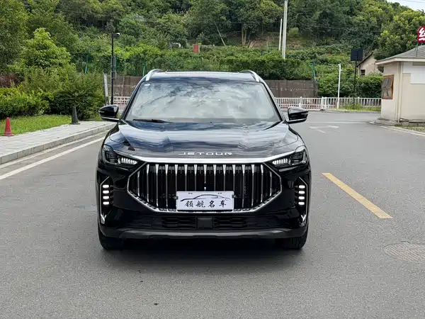 Jetour X70 PLUS 2025
