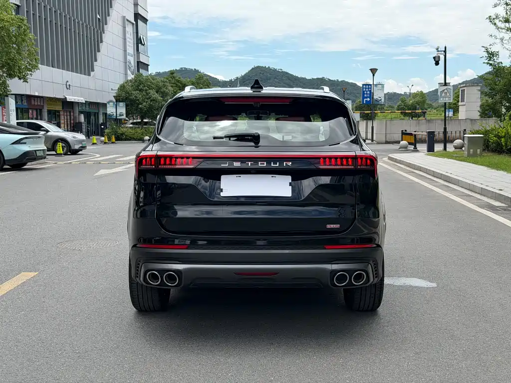 Jetour Jietu X70 PLUS 2025