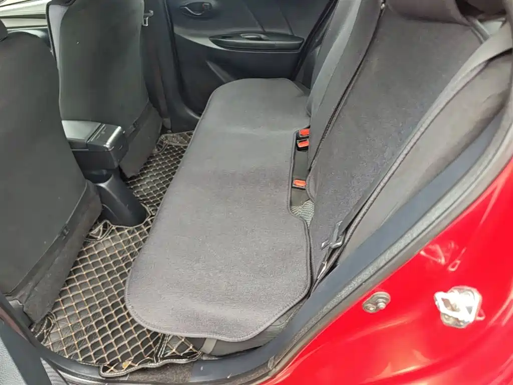 Toyota Vios 2015 — фото 17