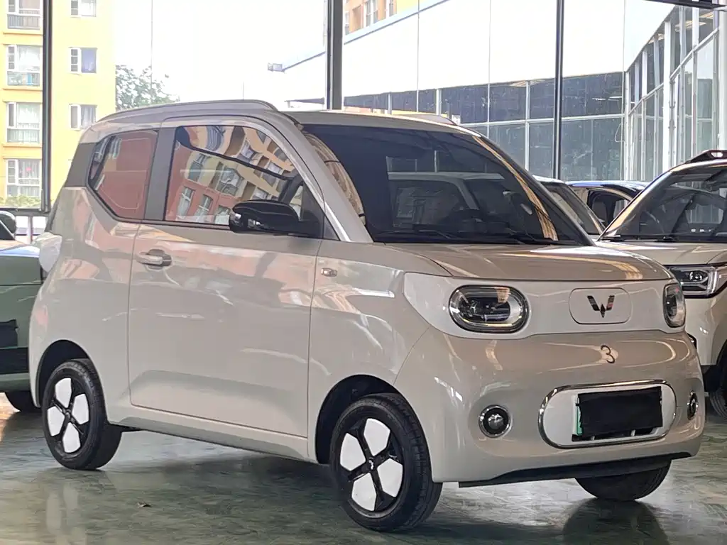 Wuling MINIEV 2024 — фото 3