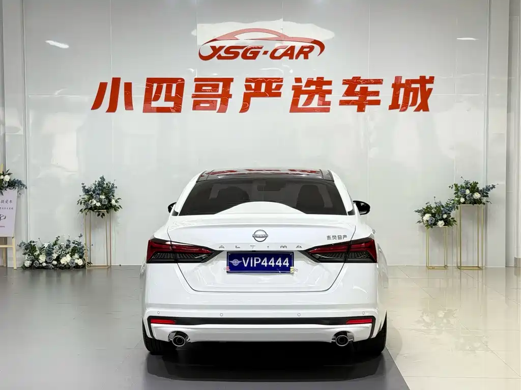 Nissan Teana 2024
