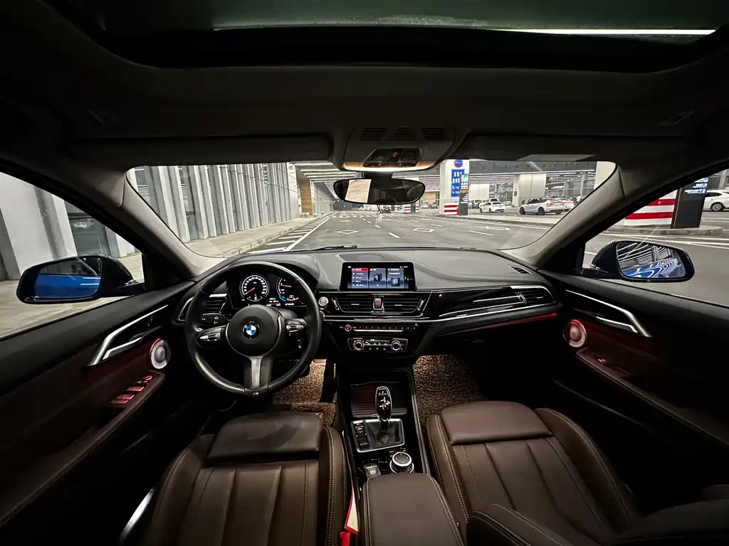 BMW 1 Series 2021