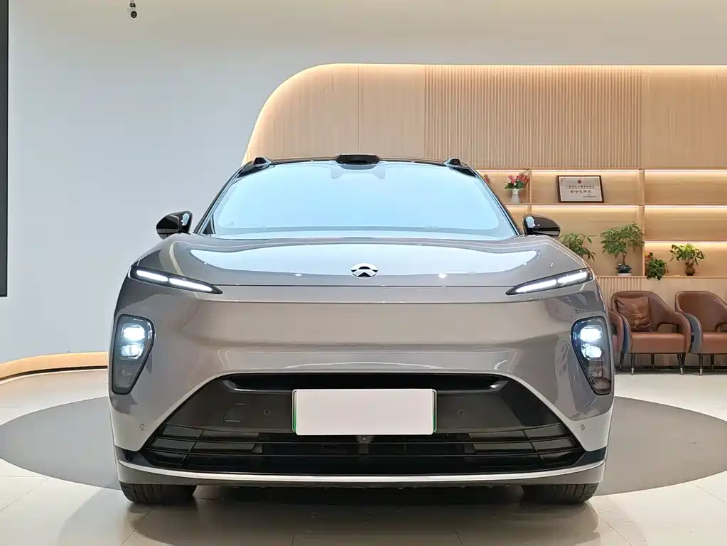 NIO ES8 2025 — фото 2