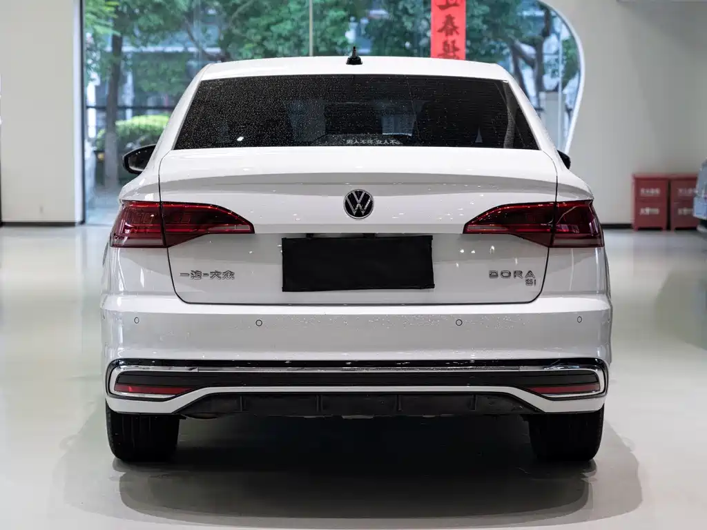 Volkswagen Bora 2023