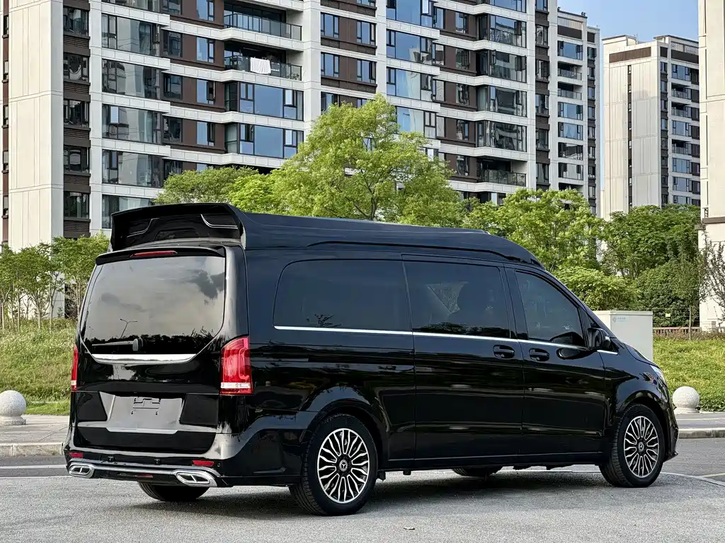 Mercedes-Benz V-Class 2020 — фото 4