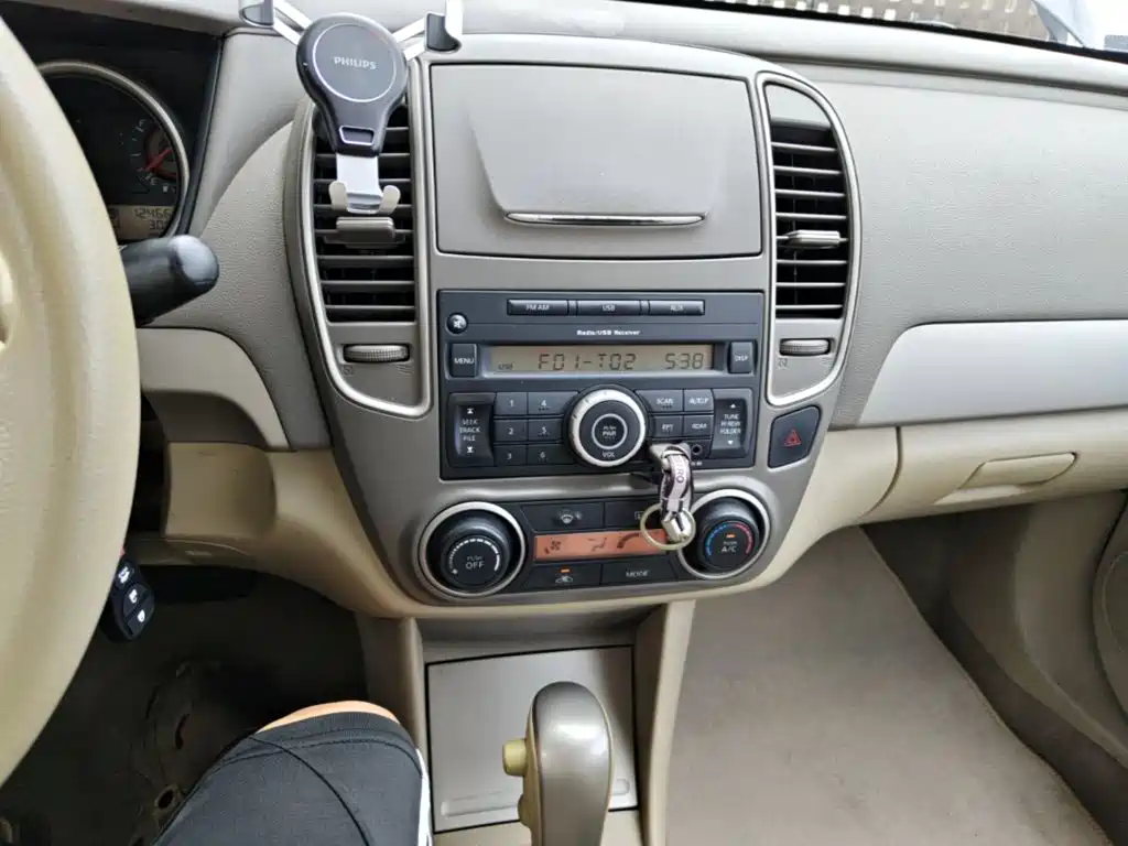 Nissan Sylphy 2017 — фото 13