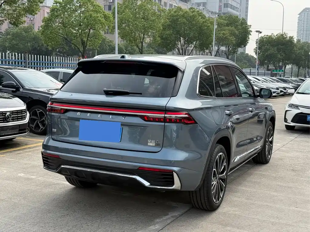 Geely Xingyue L 2025 — фото 4