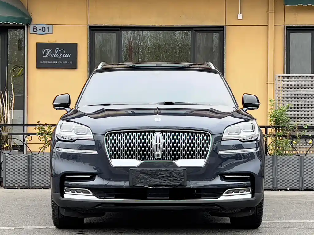 Lincoln Aviator 2021 — фото 2