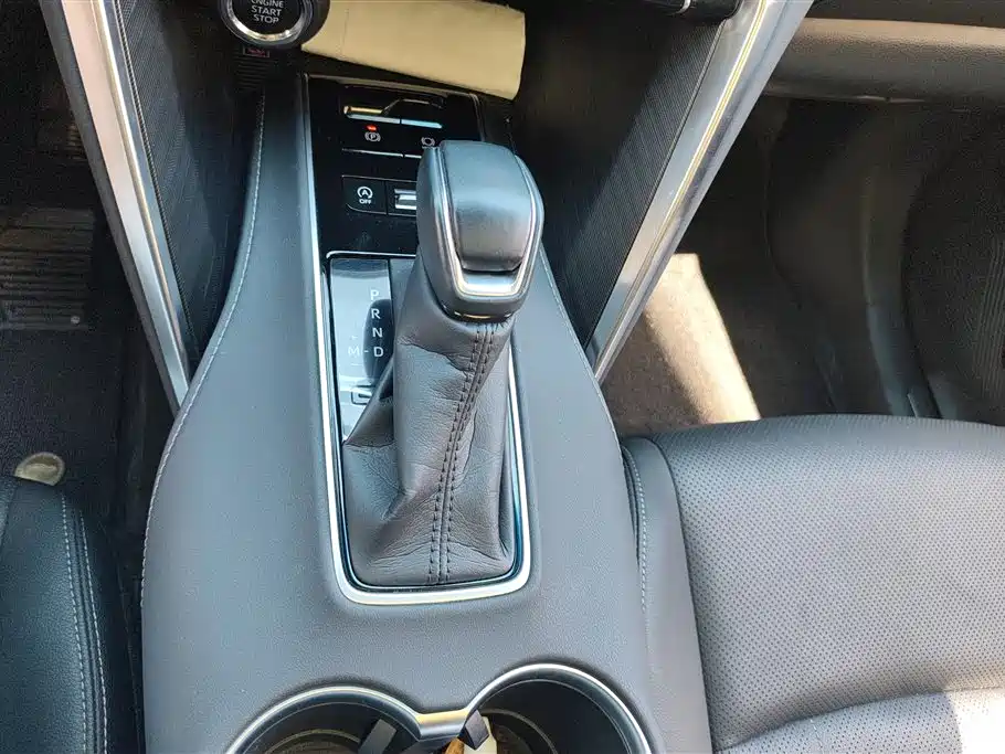 Toyota Harrier 2025 — фото 16