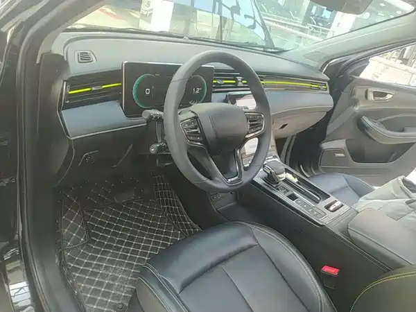 Roewe RX5 2022